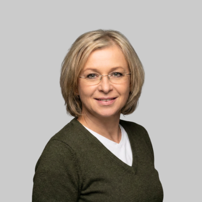 Miss Klara Tomaskova